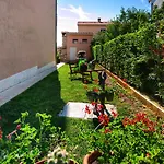Mikulic Apartman *